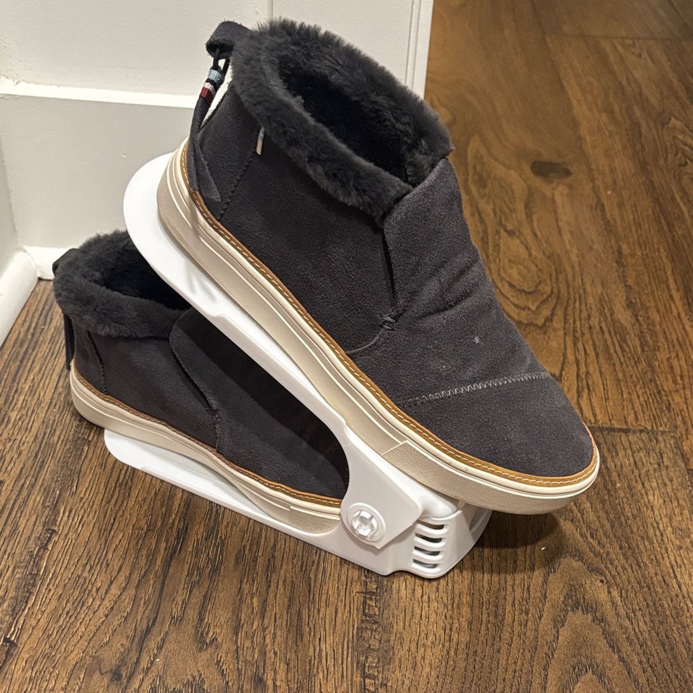 Toms Women's Dark Gray Fleece-Lined Slip-On Sneakers